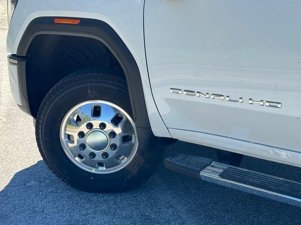 2026 GMC Sierra 3500HD Denali - Photo 27