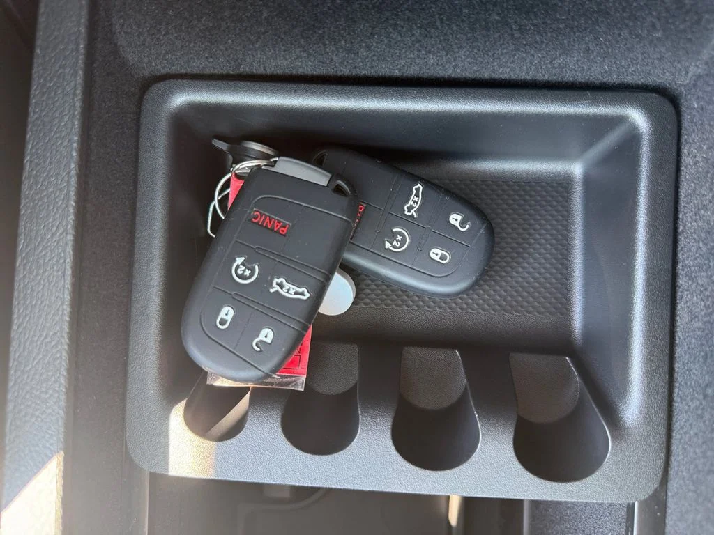 Used 2022 Gray Chrysler Touring image 35