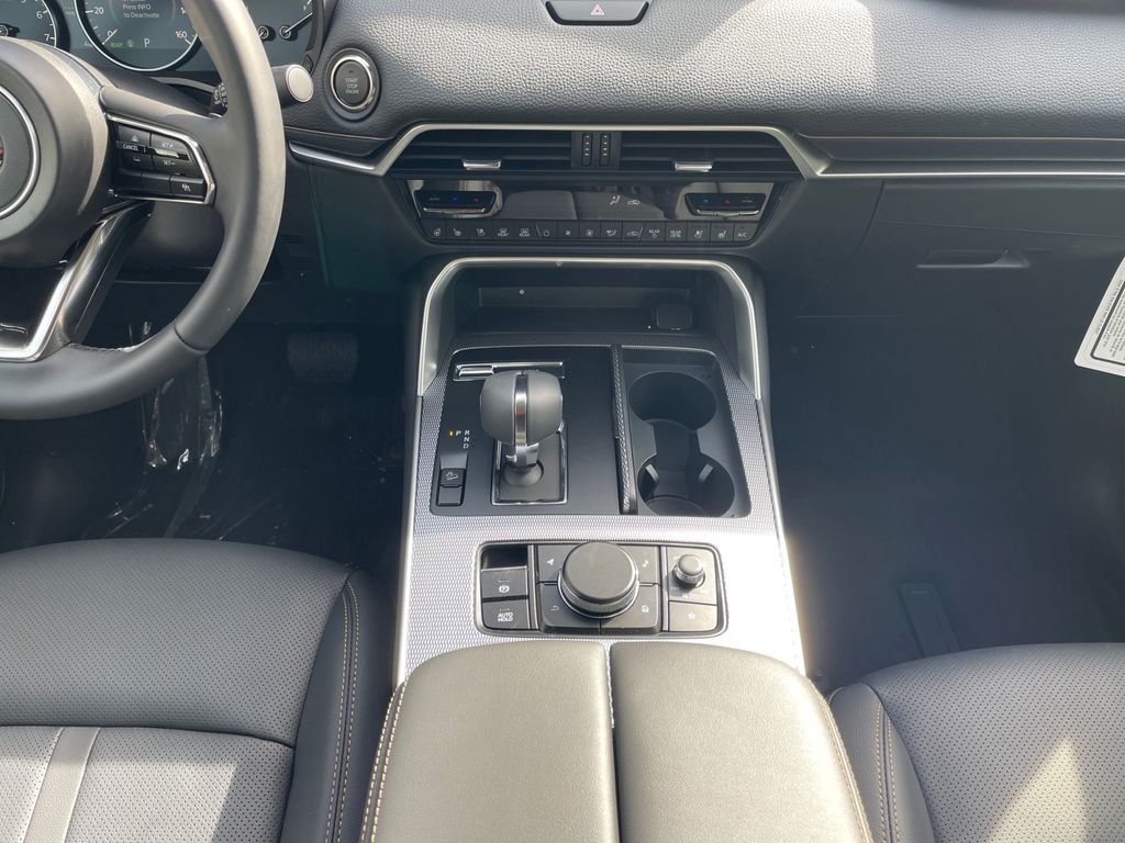New 2026 Platinum Mazda 3.3 Turbo Preferred image 10