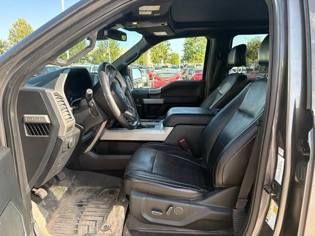 Used 2016 Magnetic Ford Lariat image 5