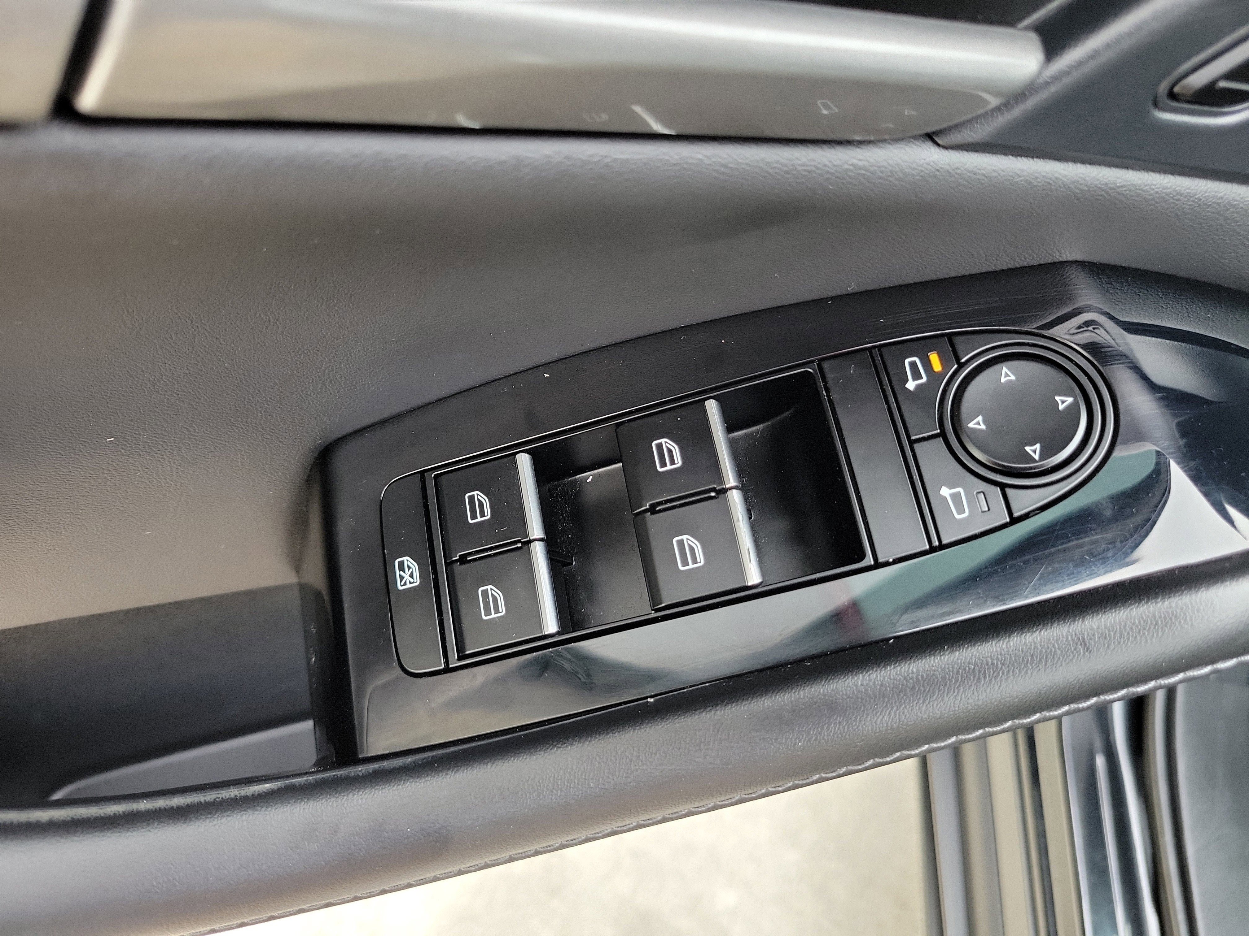 Used 2024 Jet Black Mica Mazda 2.5 S Select Sport image 23