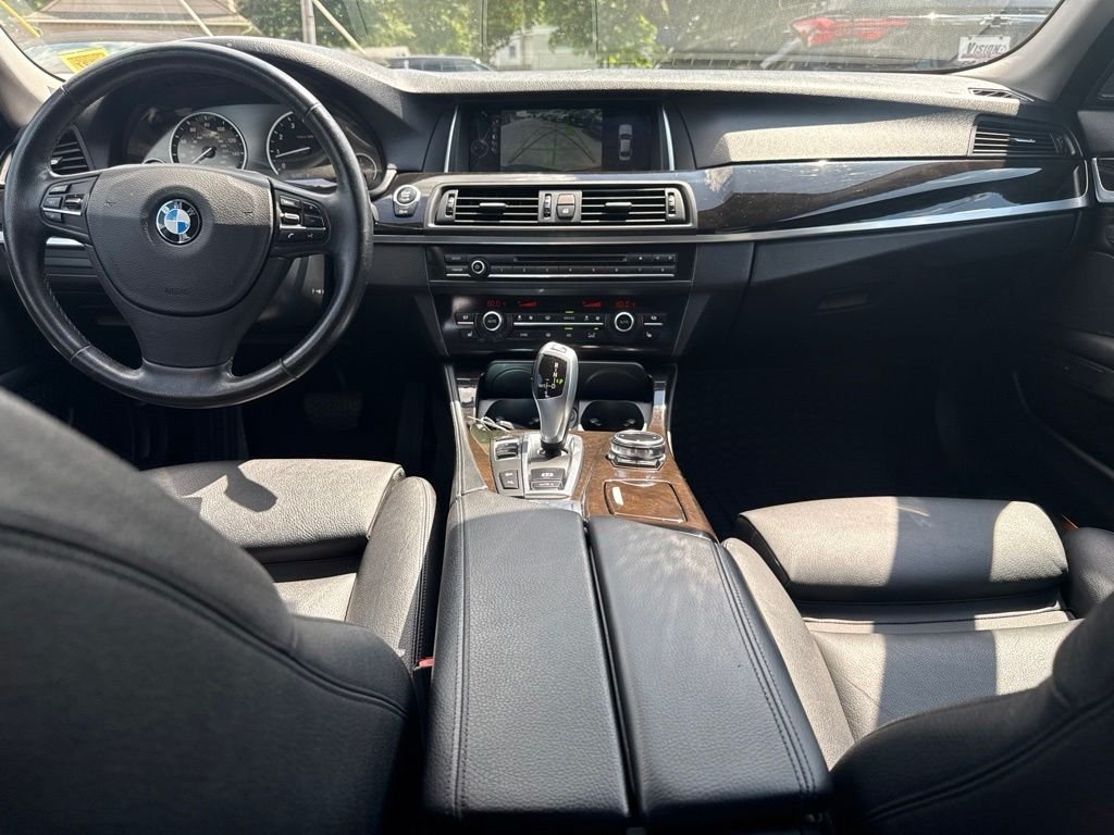 Used 2014 Black BMW 535i xDrive image 17
