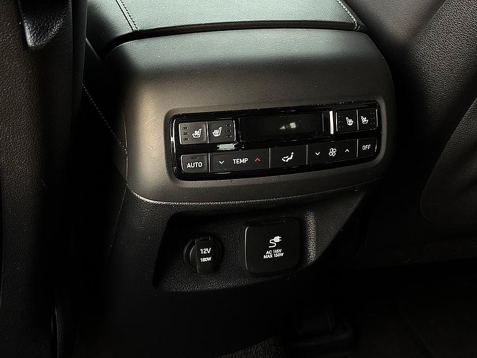 Used 2025 Sierra Burgundy Hyundai Calligraphy image 8