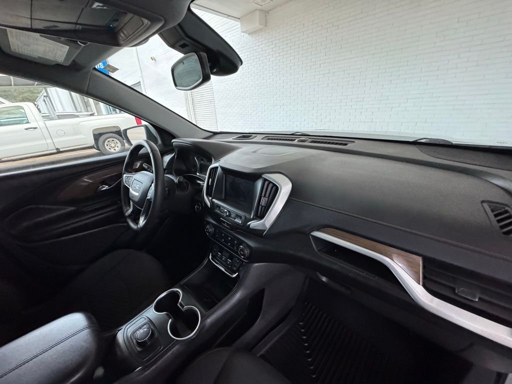 2020 GMC Terrain SLE - Photo 17