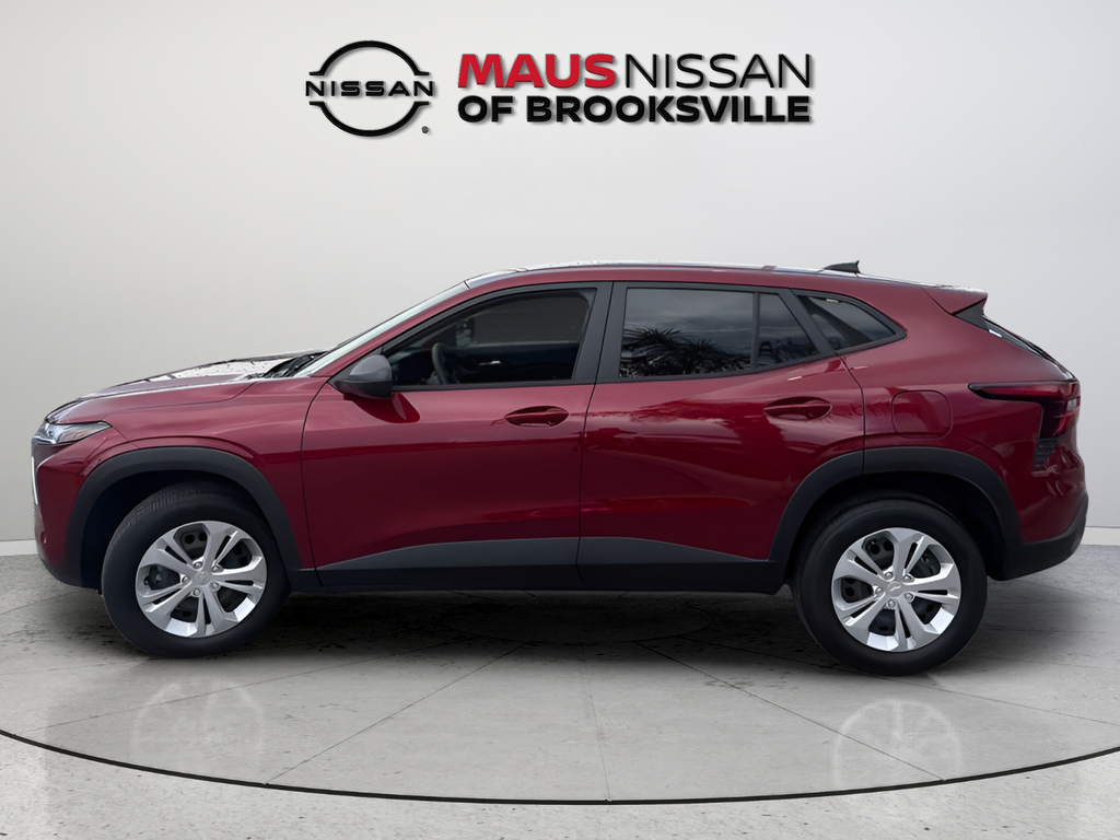 Used 2025 Red Chevrolet LS image 5