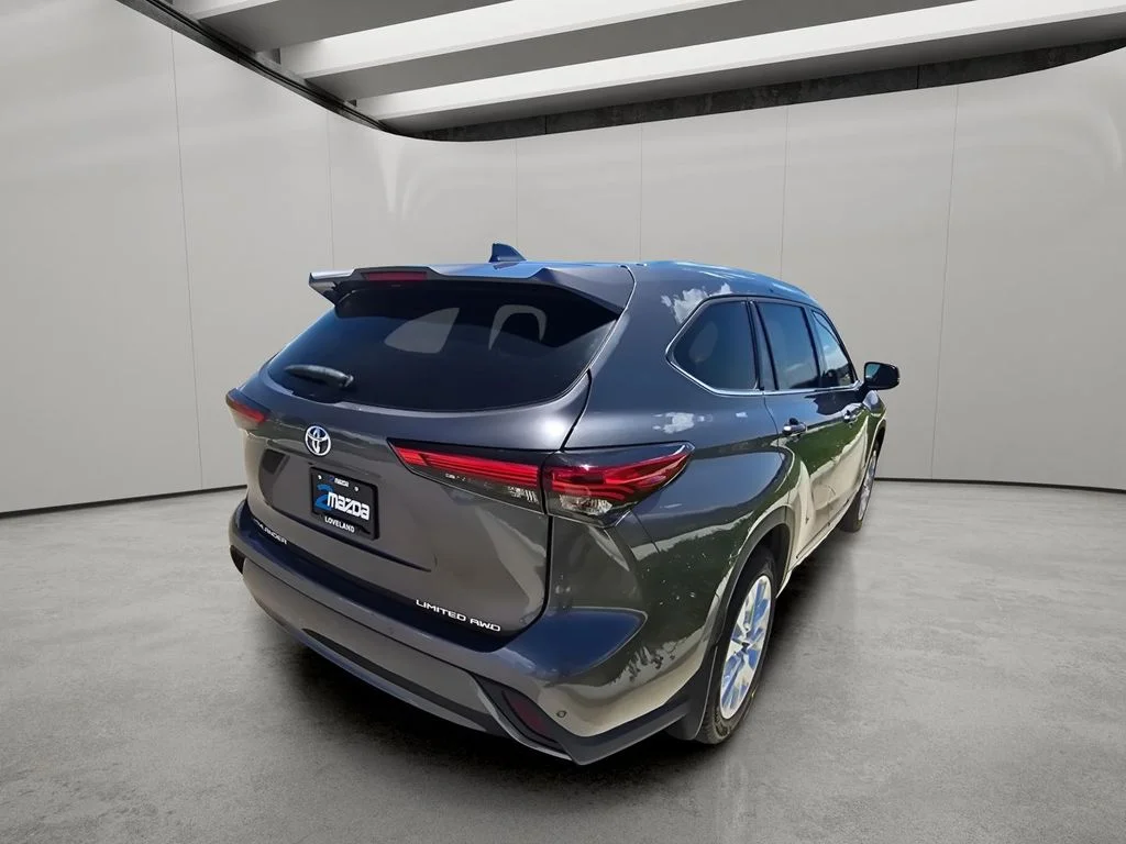 Used 2021 Magnetic Gray Metallic Toyota Limited image 5