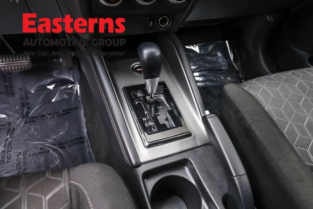 Used 2023 Red Mitsubishi 2.0 ES image 13