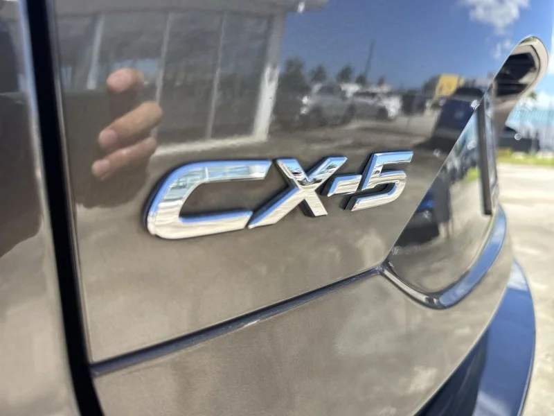 Used 2018 BROWN Mazda Sport image 11