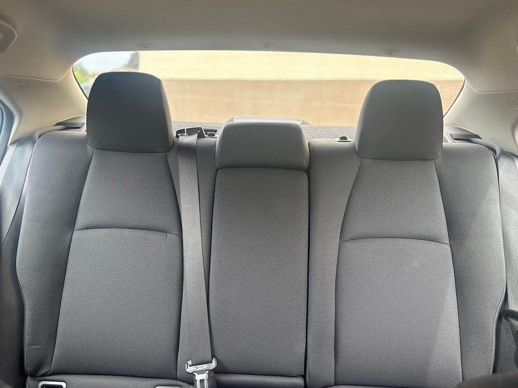 2024 Toyota Corolla LE - Photo 31
