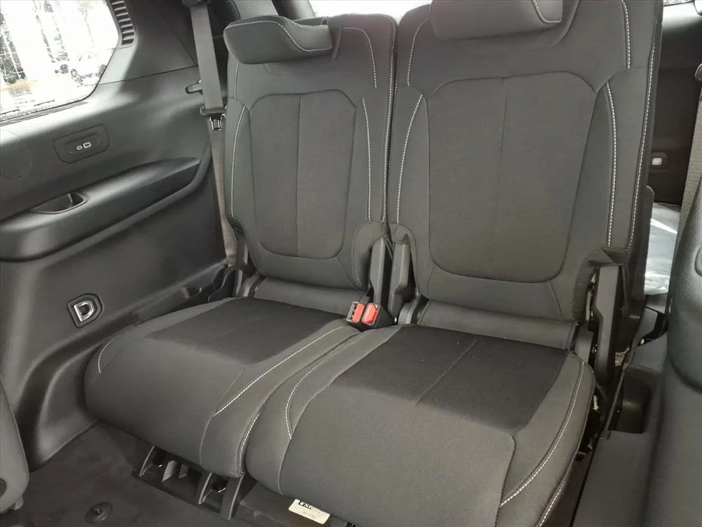 2025 Jeep Grand Cherokee L Laredo - Photo 6