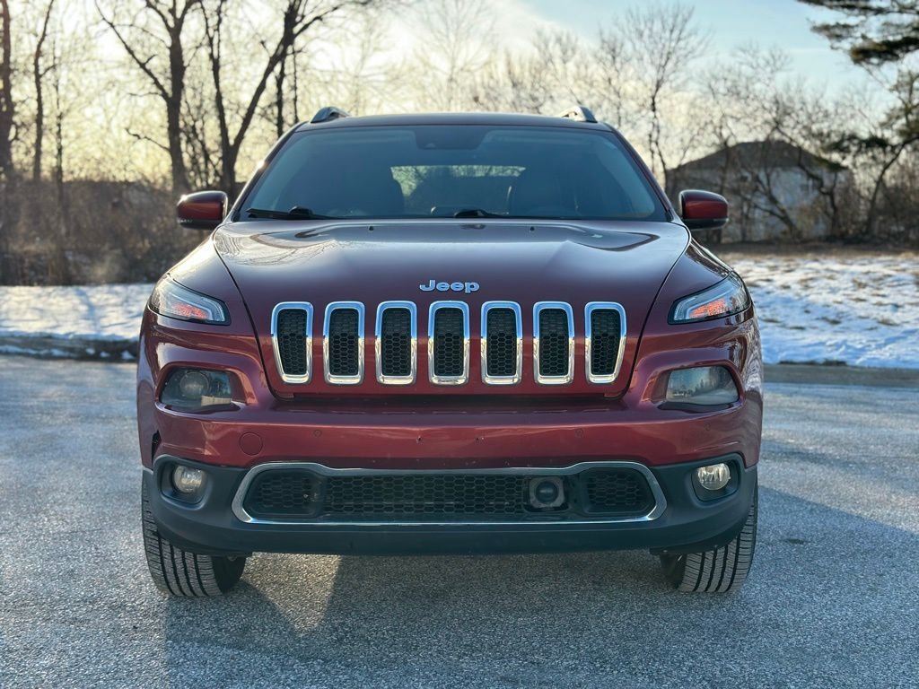 Used 2014 Jeep Cherokee Limited with VIN 1C4PJMDS6EW197422 for sale in Schererville, IN