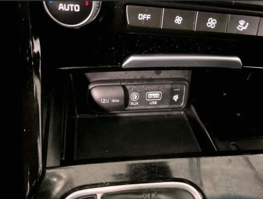 Used 2020 Gray Kia GT-Line image 25
