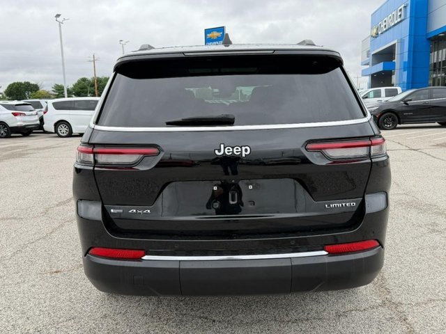 Used 2021 Black Jeep Limited 4x4 image 4