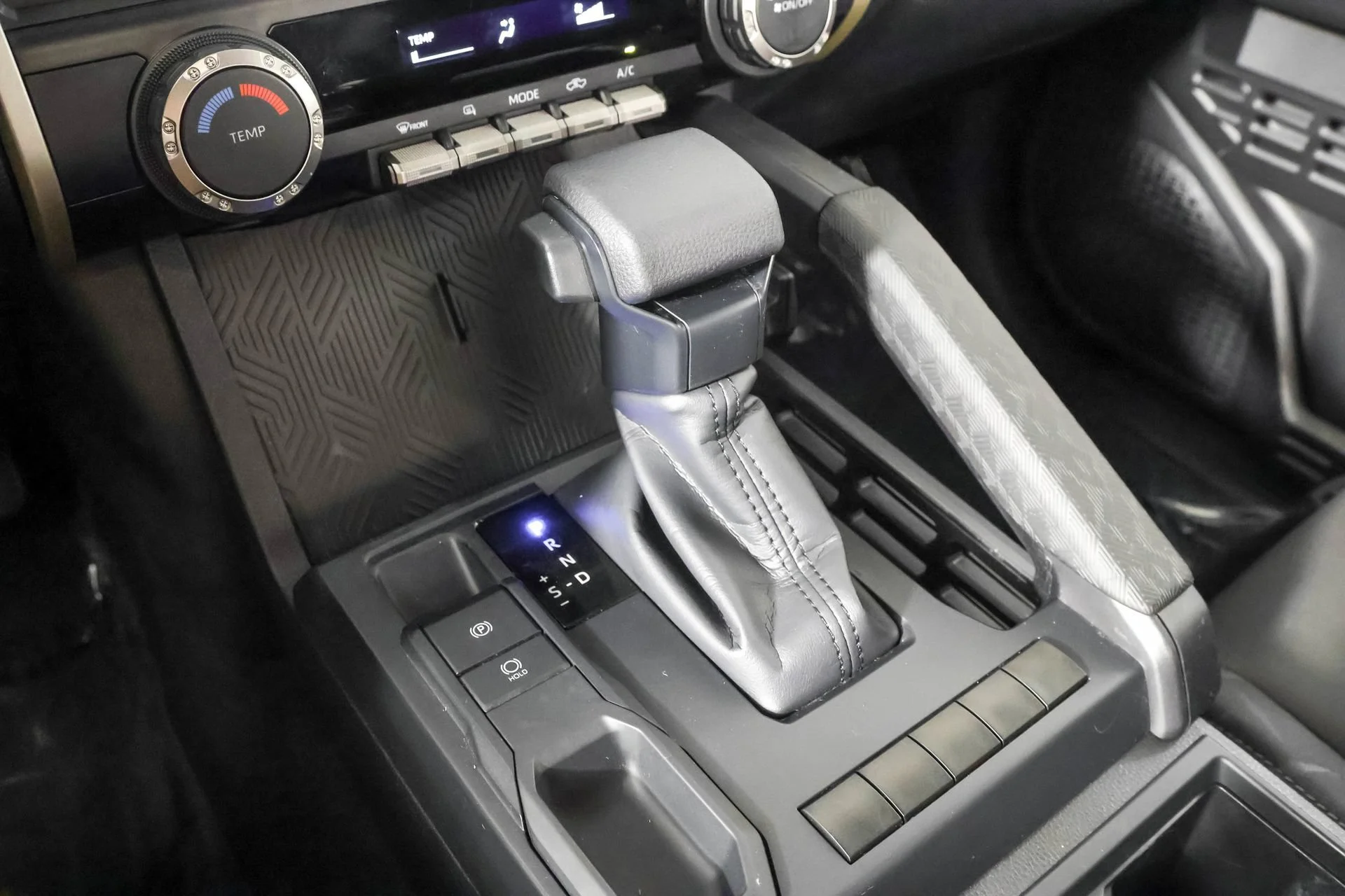 Used 2024 White Toyota SR image 32