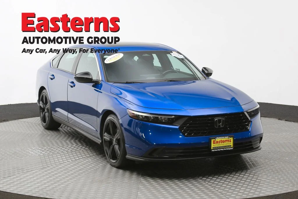Used 2023 Blue Honda Sport image 3