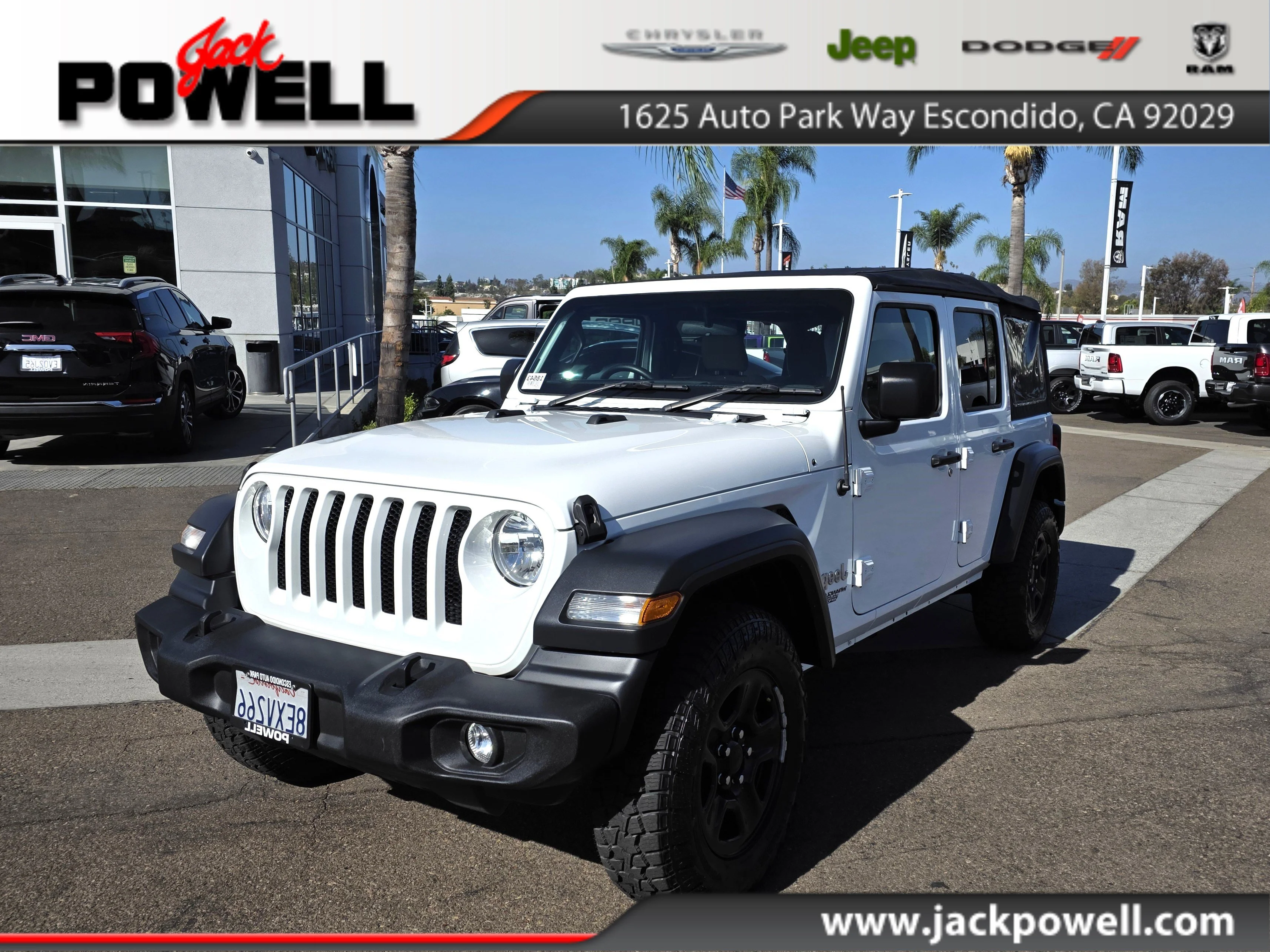 Used 2018 Bright White Clearcoat Jeep Unlimited Sport image 1