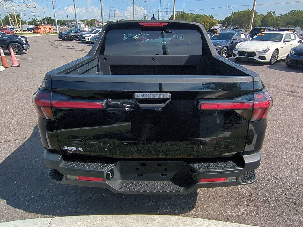 New 2027 Black Hyundai SE FWD image 6