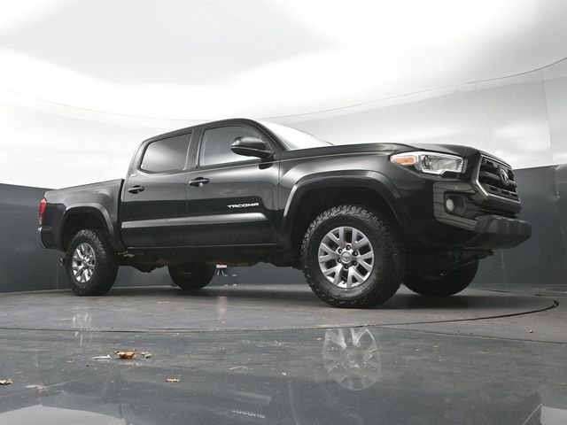 Used 2017 Black Toyota SR5 image 23