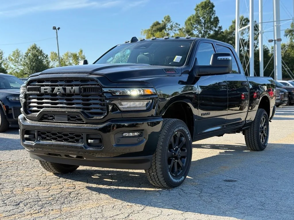 New 2027 Diamond Black Crystal Pearl-Coat Exterior Paint RAM Big Horn image 2