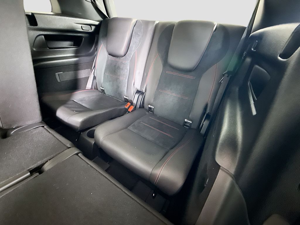 Certified Used 2024 MANUFAKTUR Patagonia Red Metallic Mercedes-Benz GLB 250 image 23