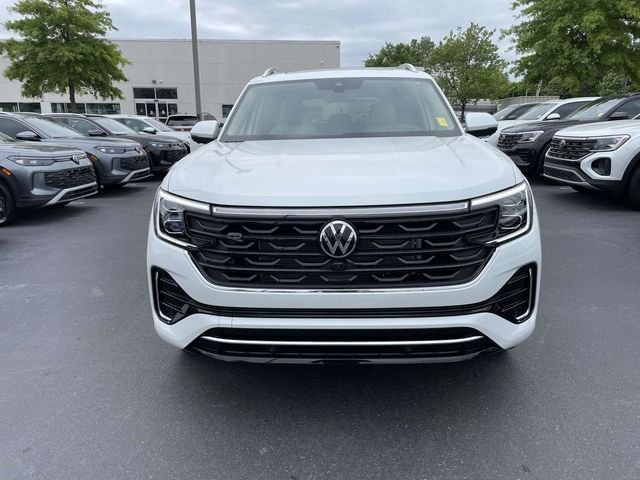 New 2026 White Volkswagen 2.0T SEL Premium R-Line image 2