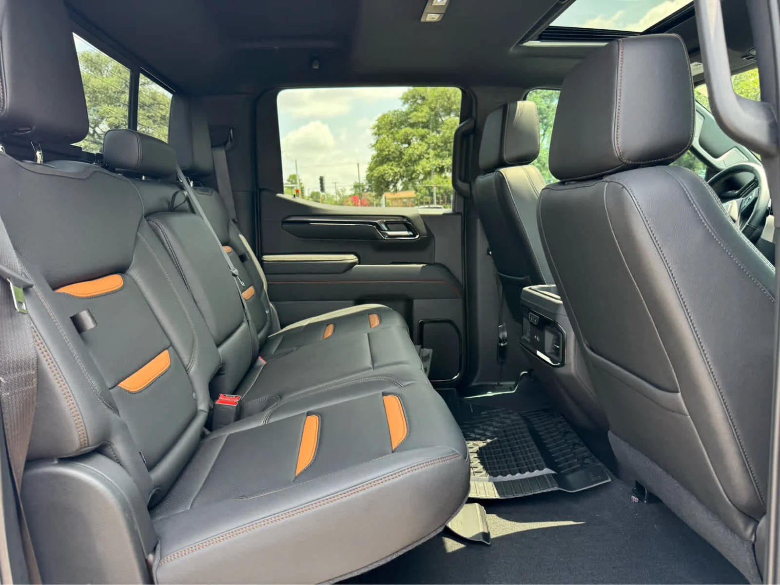 Certified Used 2023 Summit White GMC AT4 image 12