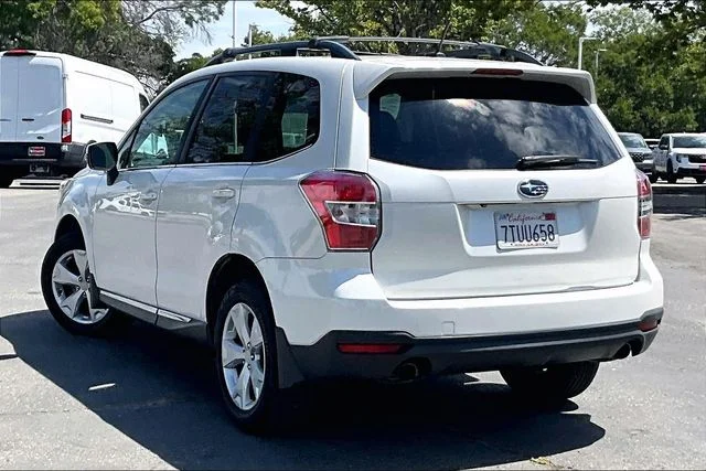 Used 2015 Satin White Pearl Subaru 2.0XT Touring image 11
