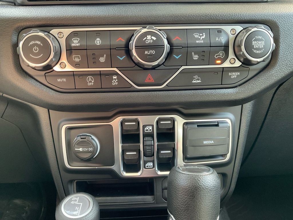 2025 Jeep Gladiator Sport S - Photo 26