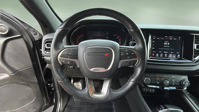 Used 2023 Black Dodge SXT image 12