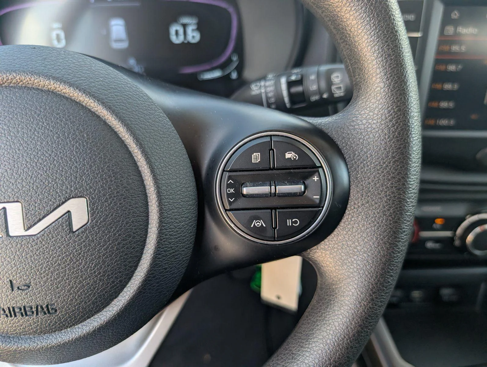 Used 2025 Steel Gray Kia LX image 11