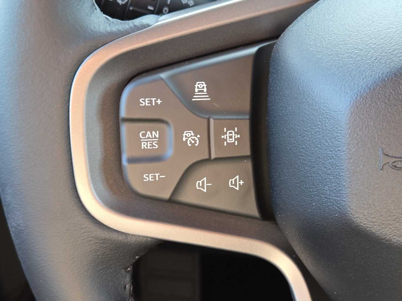 New 2026 Marsh Gray Ford Outer Banks® image 22