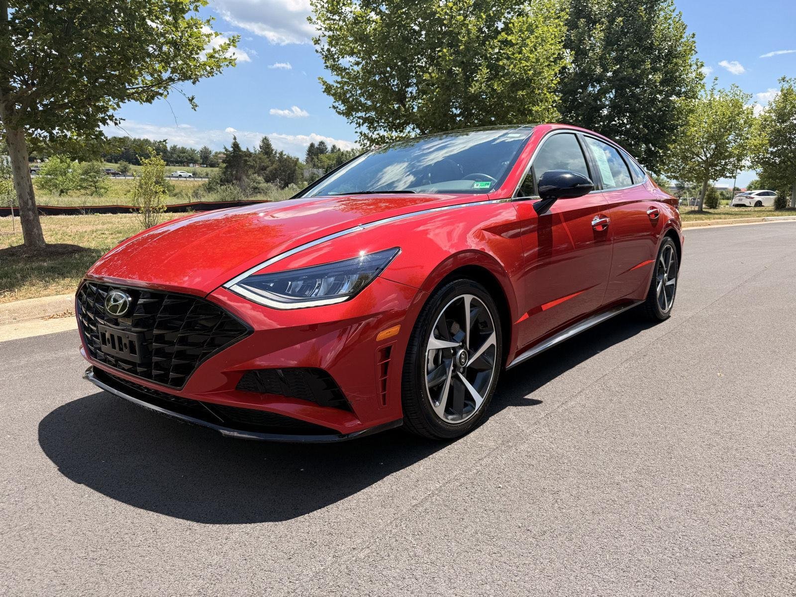 Used 2021 Calypso Red Hyundai SEL Plus image 7