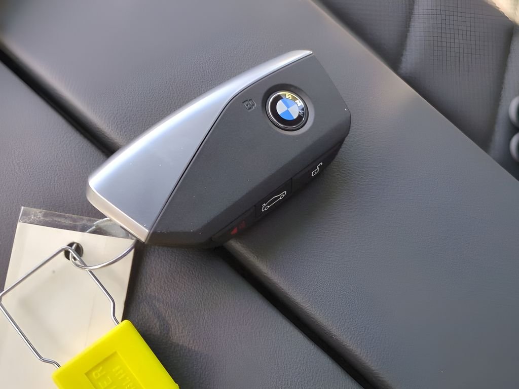 2026 BMW i5 40 - Photo 29