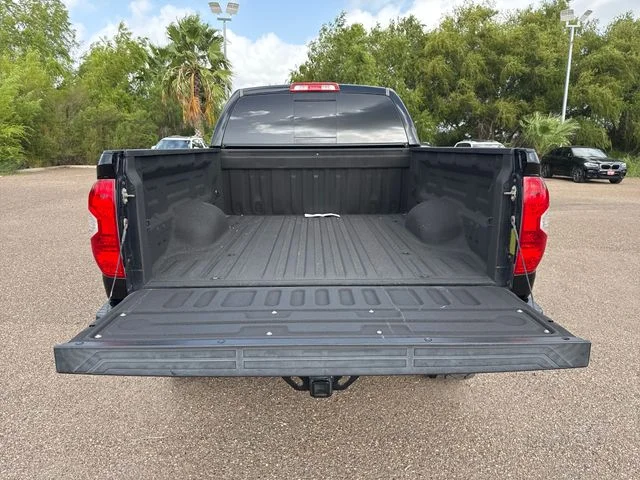 Used 2018 Black Toyota SR5 image 11