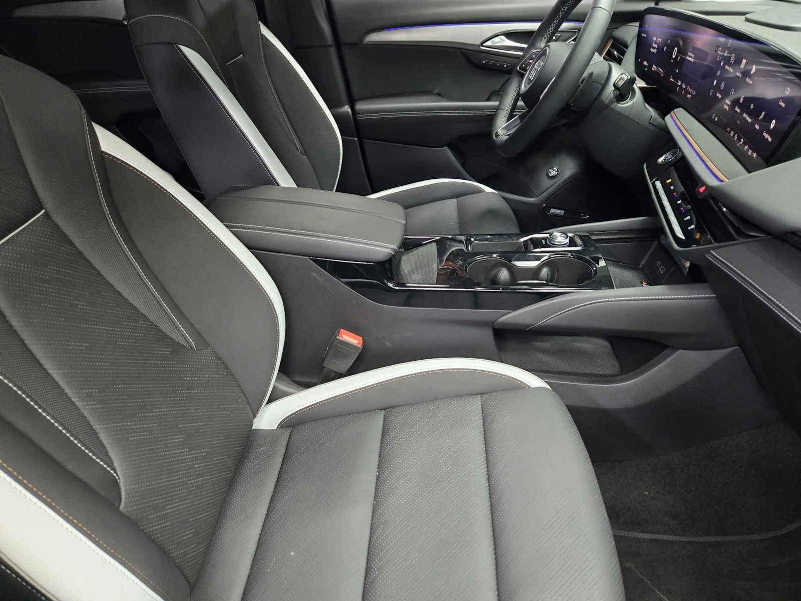 2026 Buick Envision Sport Touring - Photo 9