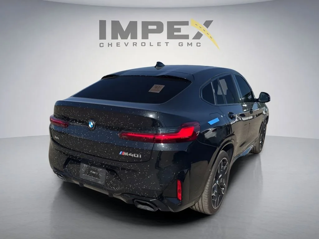 Used 2024  BMW M40i image 4