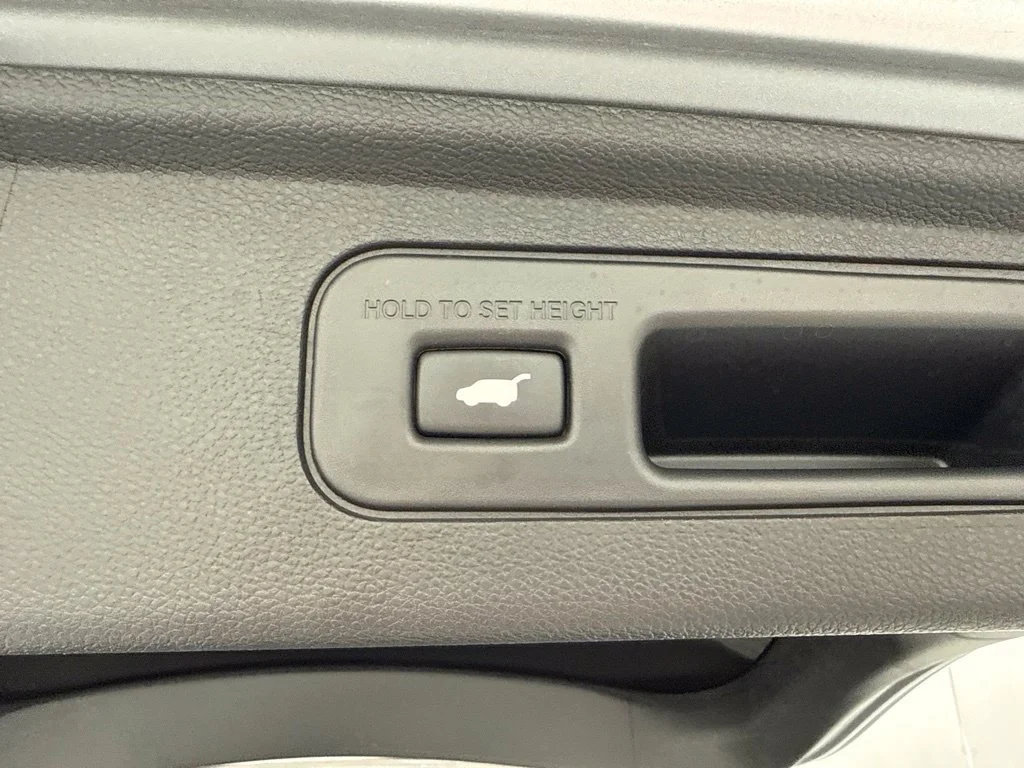 Used 2020 Silver Honda EX-L image 10