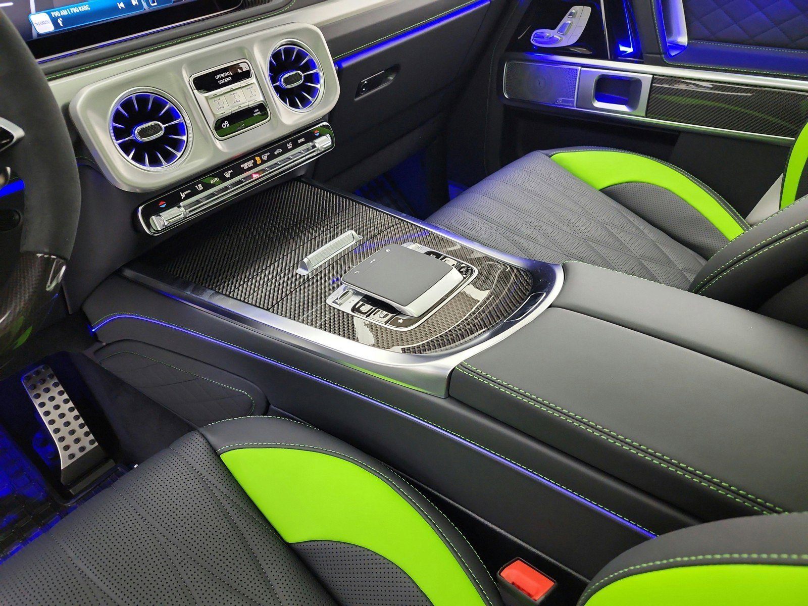New 2026 Obsidian Black Metallic Mercedes-Benz AMG® G 63 SUV image 31