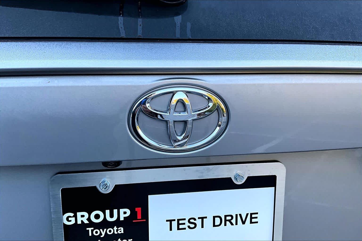 Used 2025 Silver Sky Metallic Toyota LE image 31