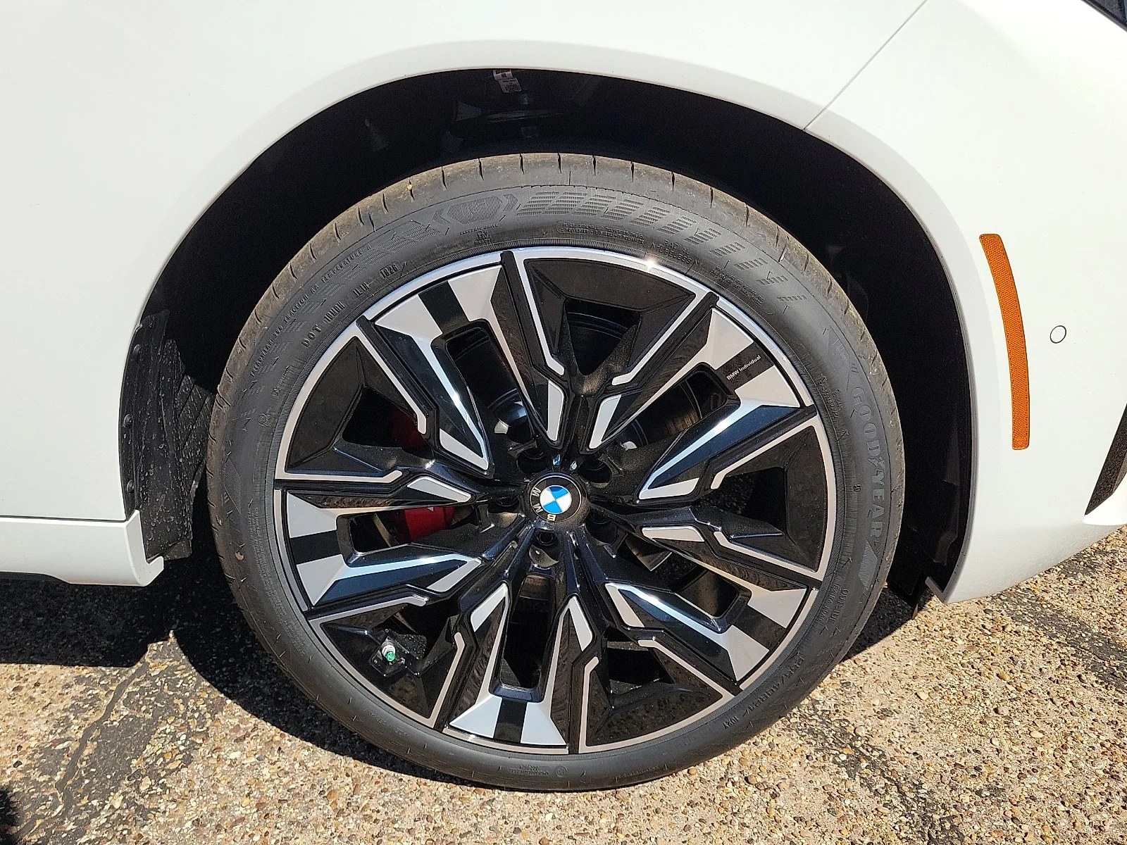 New 2026 Alpine White BMW 30 xDrive All-Wheel Drive Sports Activity Vehicle image 7