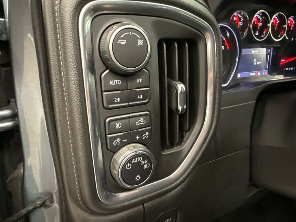 Used 2019 Gray Chevrolet LT image 22