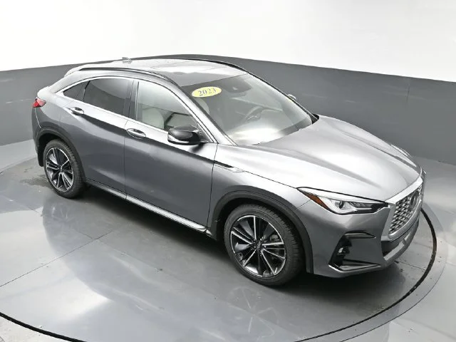 Used 2023 Gray INFINITI LUXE image 41