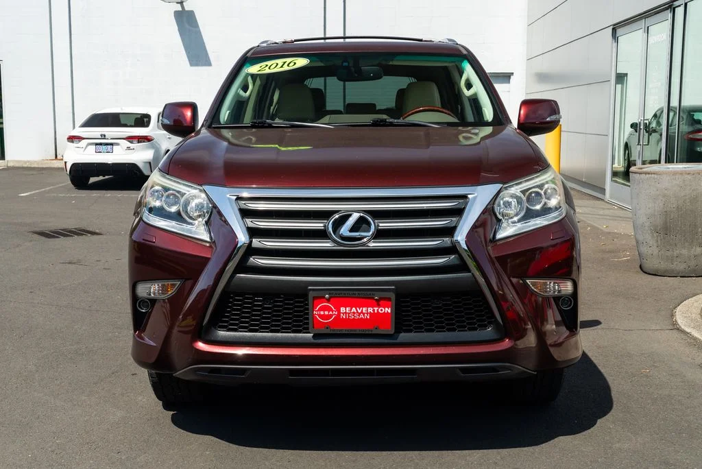 Used 2016 Red Lexus 460 Luxury image 2