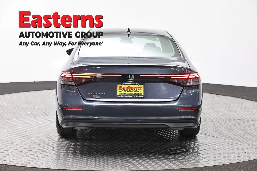 Used 2024 Gray Honda EX image 6