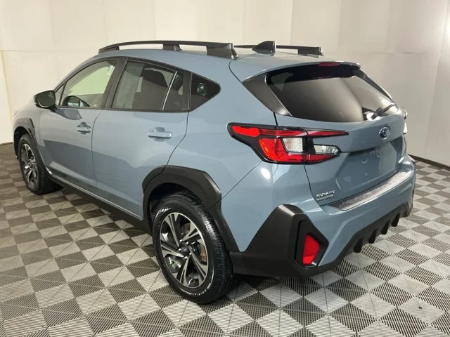 Used 2024 Blue Subaru Premium image 9