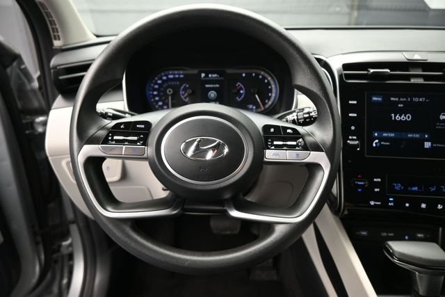 Used 2024 Silver Hyundai SEL image 7