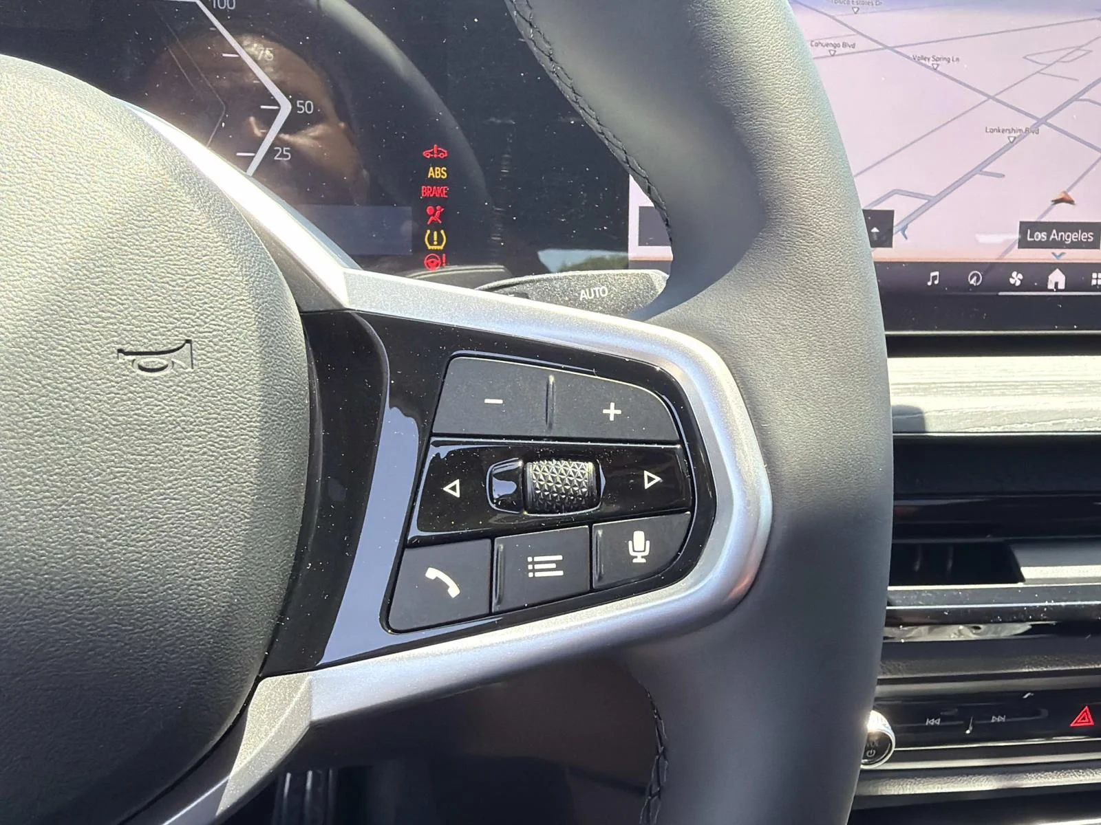 New 2026 Brooklyn Grey Metallic BMW xDrive40 image 19