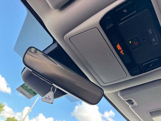 Used 2025 Blue Toyota XLE image 19