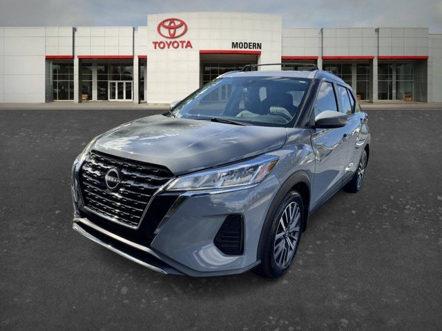 2022 Nissan Kicks SV