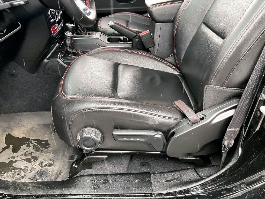 Used 2023 Black Clearcoat Jeep Rubicon image 32